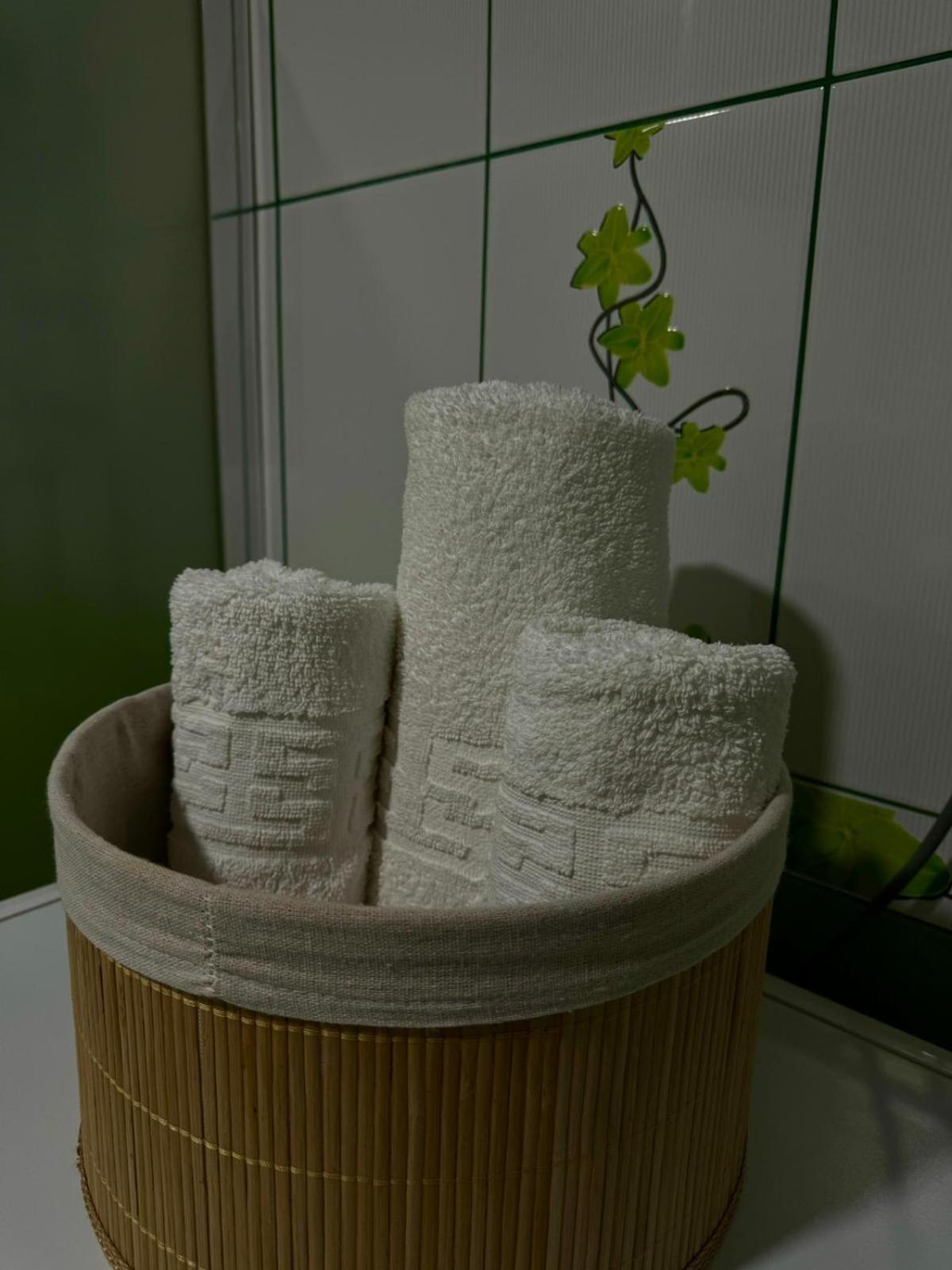 Appartamento La Relax Braşov Esterno foto