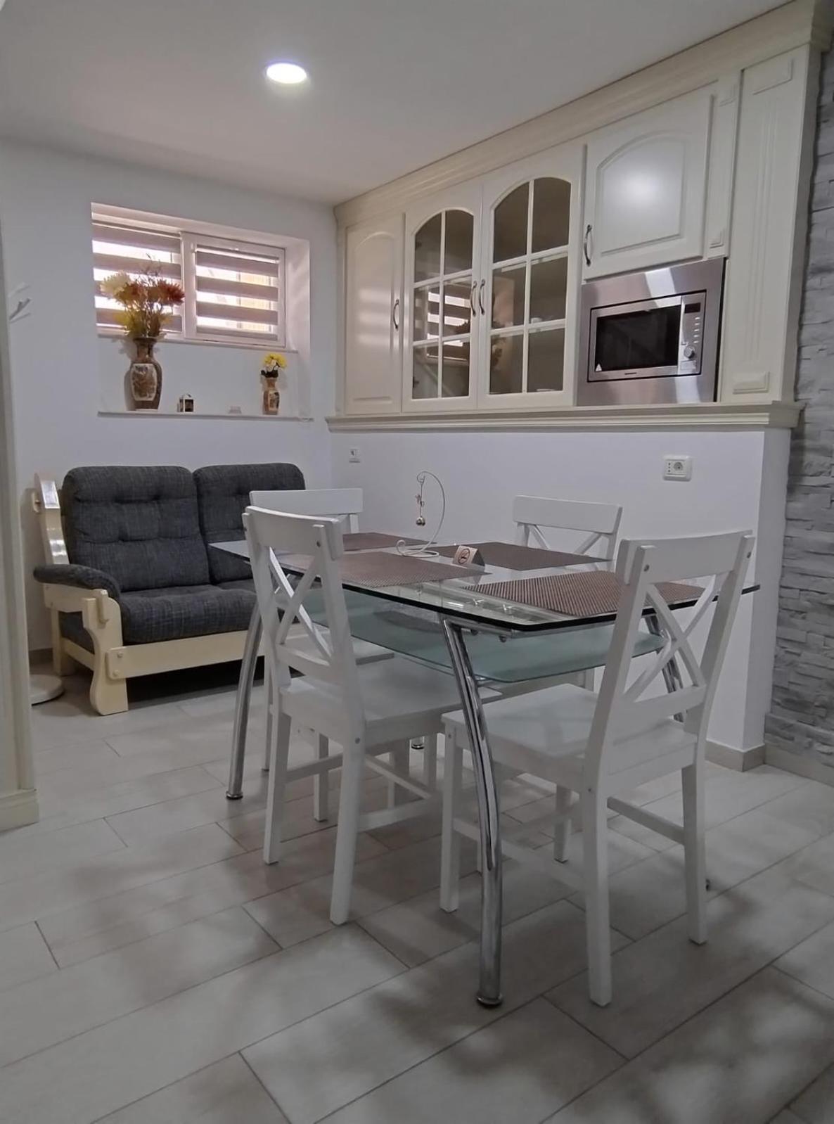 Appartamento La Relax Braşov Esterno foto