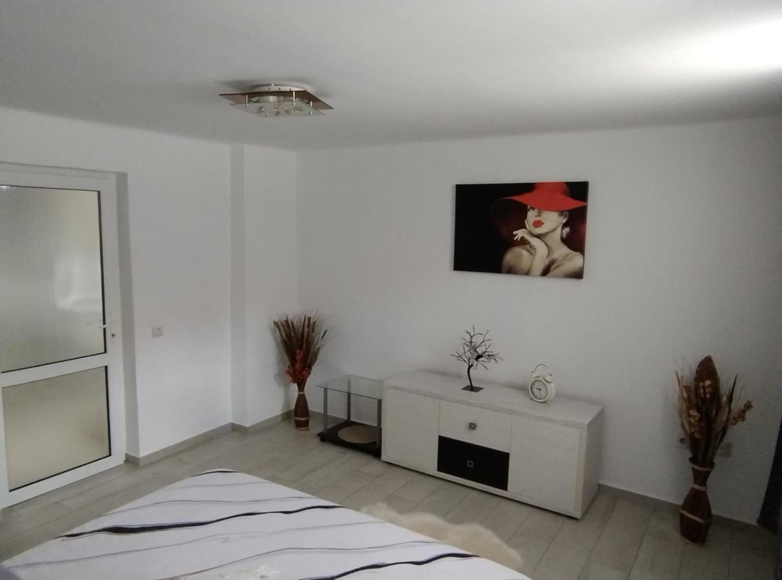 Appartamento La Relax Braşov Esterno foto