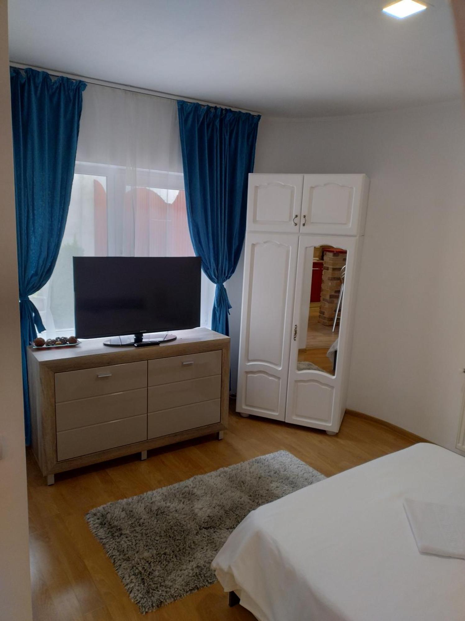 Appartamento La Relax Braşov Esterno foto