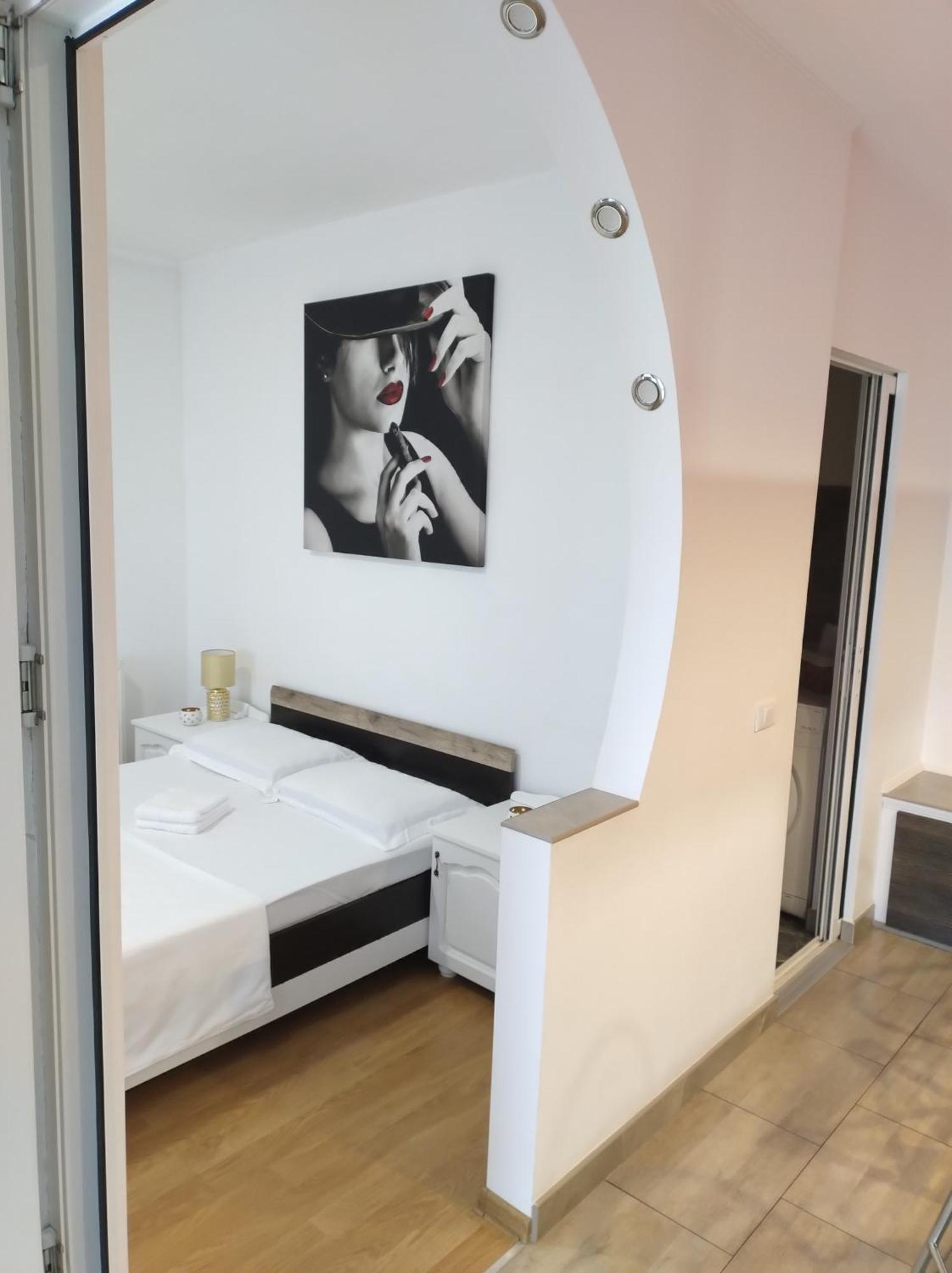 Appartamento La Relax Braşov Esterno foto